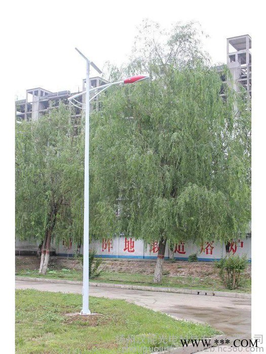 廠家供應(yīng)烏魯木齊太陽(yáng)能路燈，烏魯木齊太陽(yáng)能路燈價(jià)格