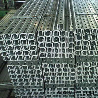 供應大量現(xiàn)貨光伏支架、配件