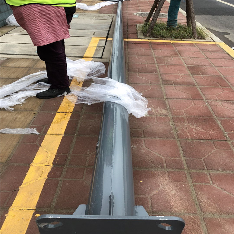 南充市太陽能監控桿  高桿燈價格_高度抗震